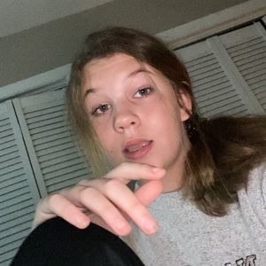 Meet your Posher, Maddie